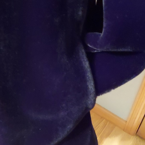 faux fur coat, sz M, black - Picture 3 of 7